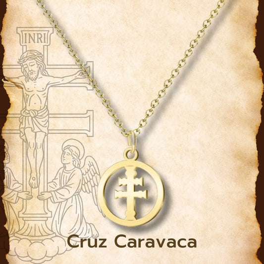 Medalla Cruz de Caravaca Calada en Acero Inoxidable Dorado - cotigo