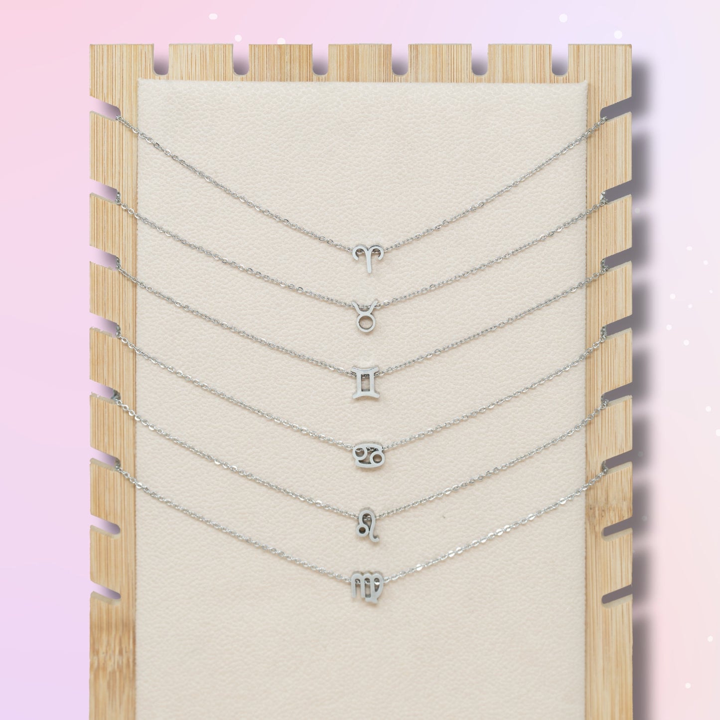 ✨Collar Zodíaco en acero inoxidable + Tarjeta con significado 💌 ¡Incluye pulsera 7 nudos y caja de regalo! 🎁✨