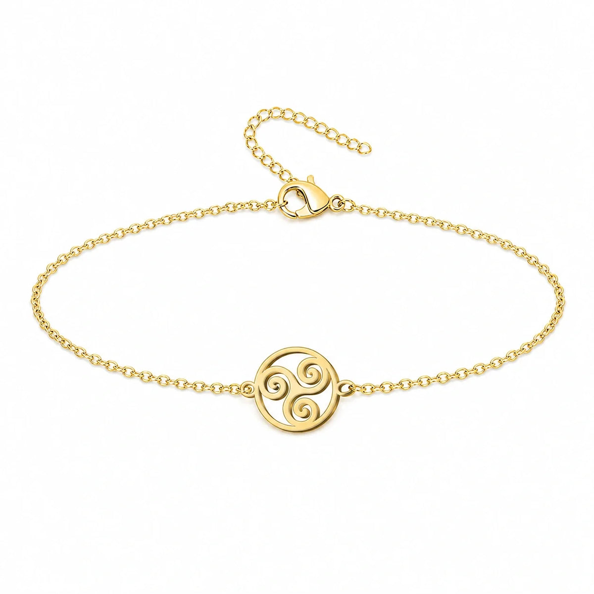 Pulsera de cadena en tono dorado con trisquel de tres espirales caladas