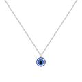 Collar de acero inoxidable plateado con colgante circular de ojo turco azul y cerco de cristales blancos brillantes.