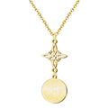 Collar de acero dorado con doble colgante: Nudo de Bruja y Medalla sólida de Tetragrammatón. Joyería de protección y abundancia.