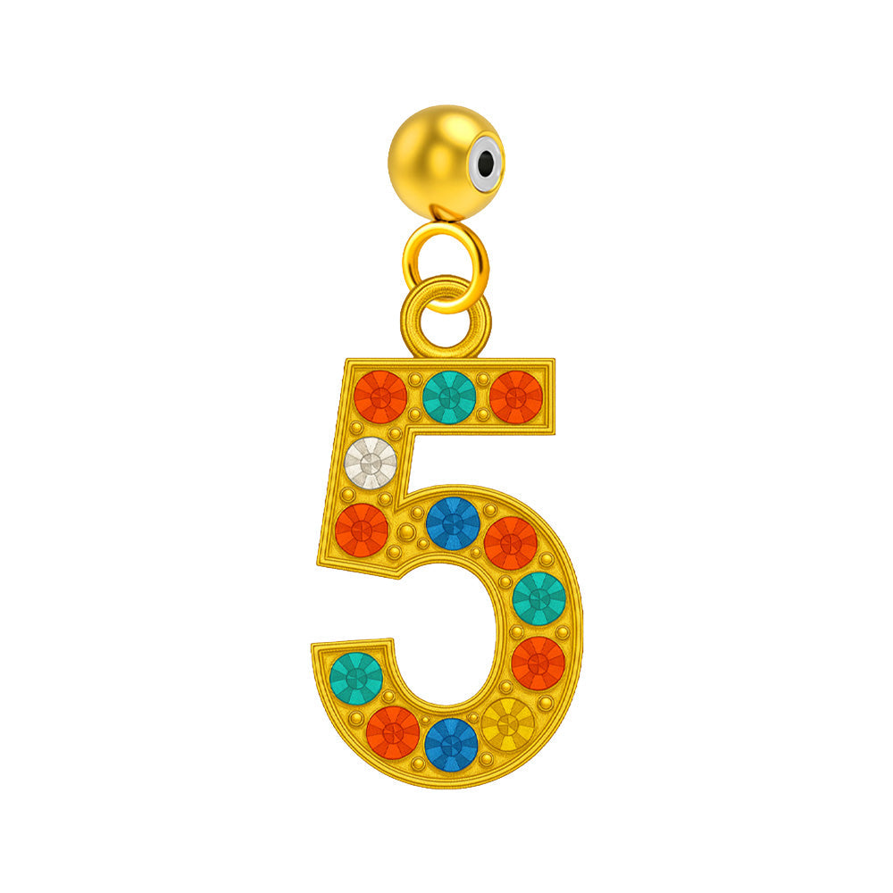 Charm colgante dorado de número 5 con circonitas de colores con bola de acero con goma