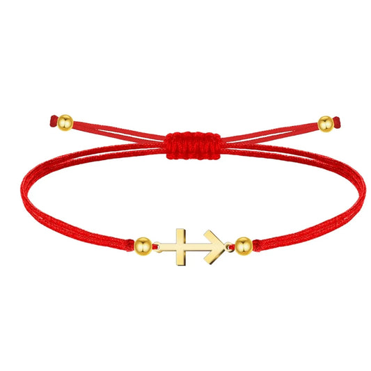 Pulsera de hilo rojo fino con amuleto de Cruz contra el Mal en acero dorado y cierre ajustable con cuentas.