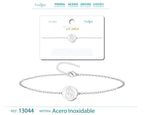 Pulsera Higa en Acero Inoxidable en acabado plateado – vista principal del diseño higa