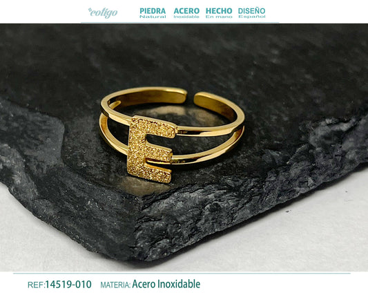 Anillo Acero letra E color Dorado