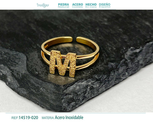 Anillo Acero letra M color Dorado