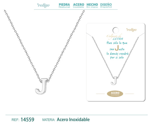 Collar Letra J Acero color Plateado