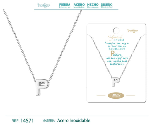 Collar Letra P Acero color Plateado