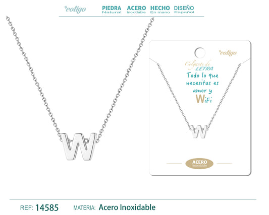 Collar letra W Color Plateado