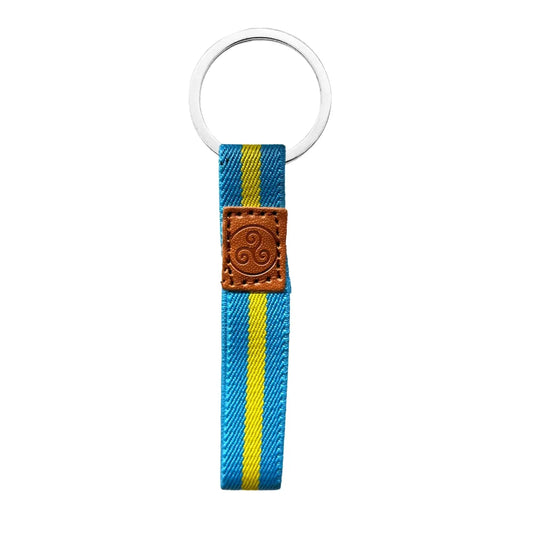 Llavero bandera de Asturias con trisquel en tela y acero inoxidable