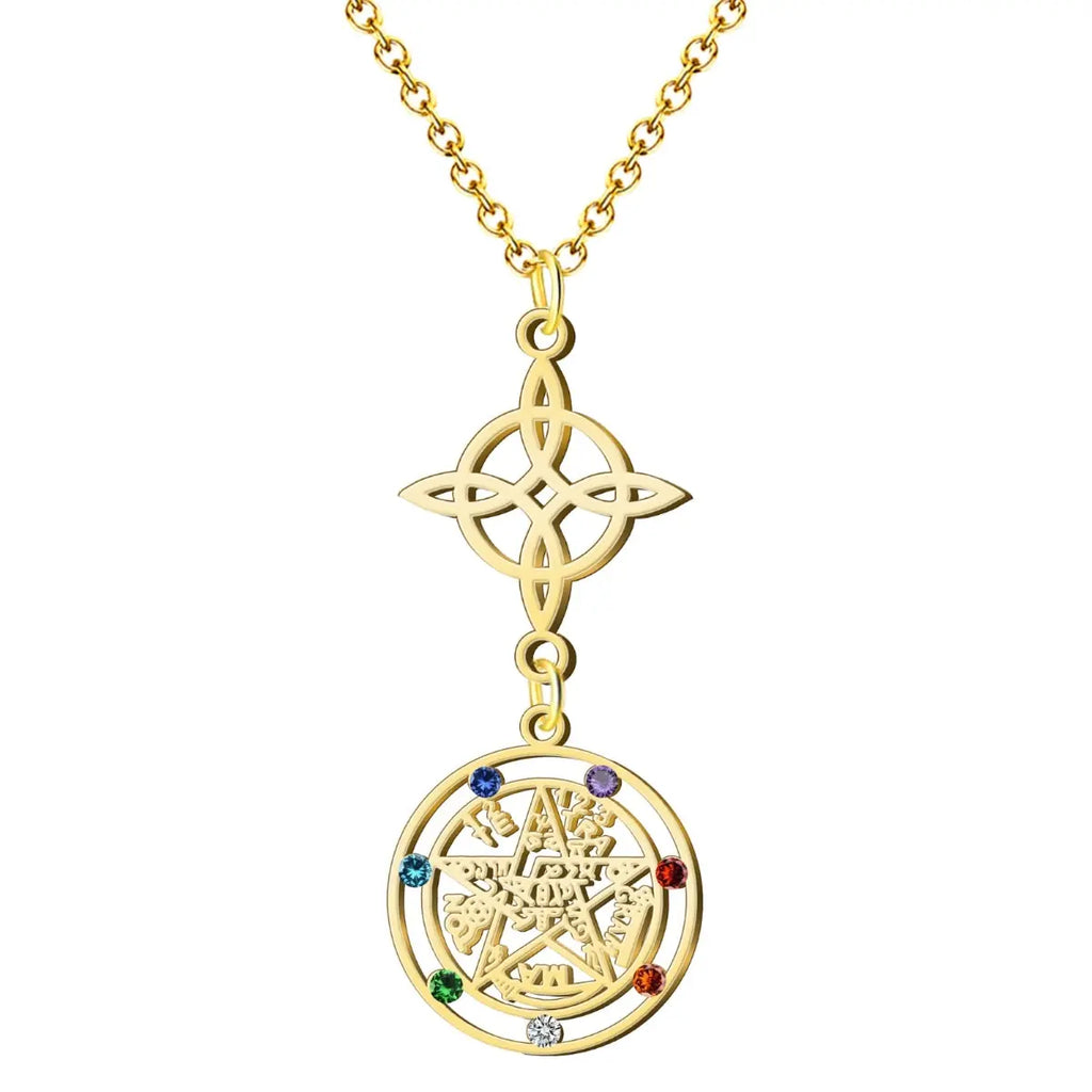 Colgante vertical de acero inoxidable dorado: Nudo de Bruja celta en la parte superior y medalla del Tetragrammatón con 7 cristales de colores (chakras) en la parte inferior.