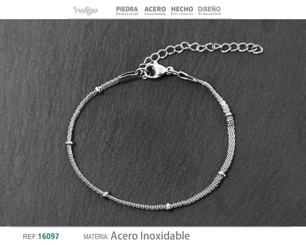 Pulsera de Cadena con Bolitas en Acero Inoxidable en acabado plateado – vista principal del diseño cadena con bolitas