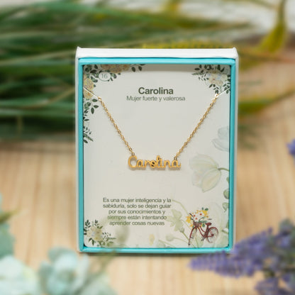 Collar Nombre  Carolina Acero color Dorado