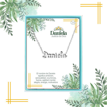 Collar Nombre  Daniela Acero color Plateado