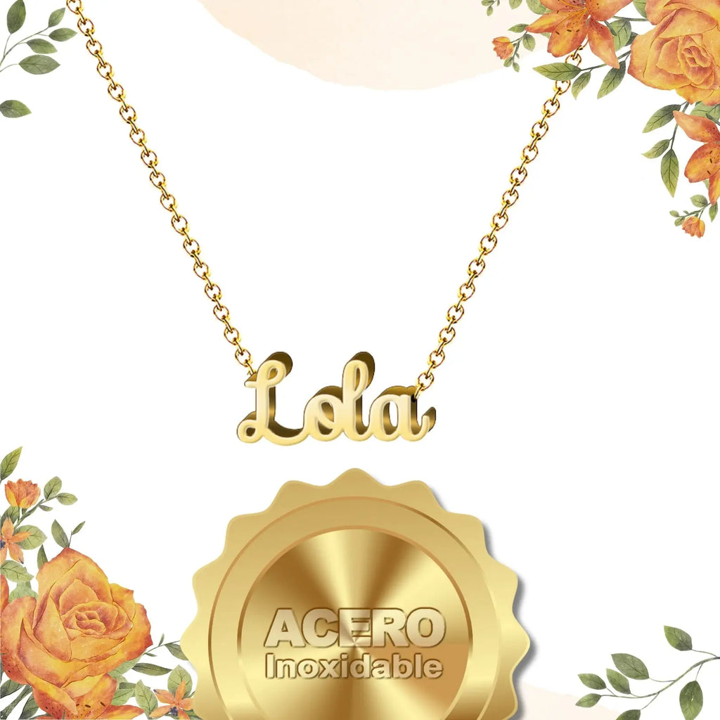Collar Edición Nombre "lola" - Carácter Y Pasión Bañada en Oro 14K textura