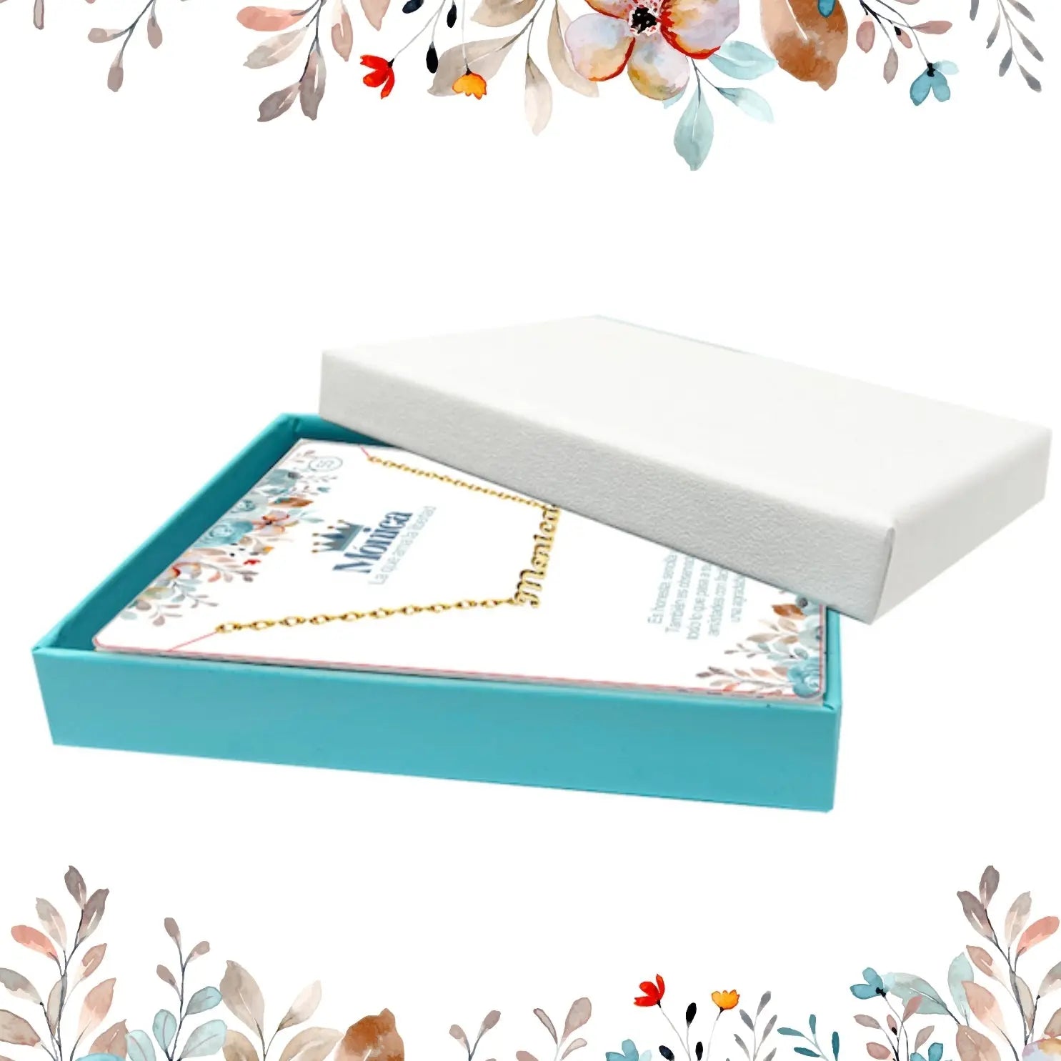 Collar con Nombre Monica - Acero Inoxidable Dorado - cotigo