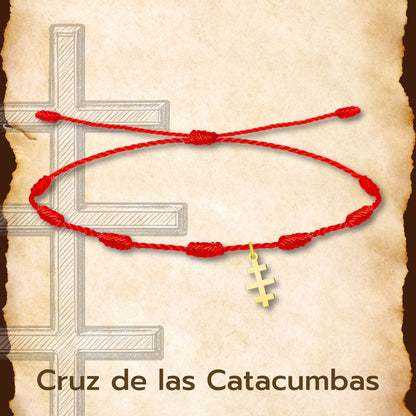 Pulsera 7 Nudos con Cruz de las Catacumbas color Dorado