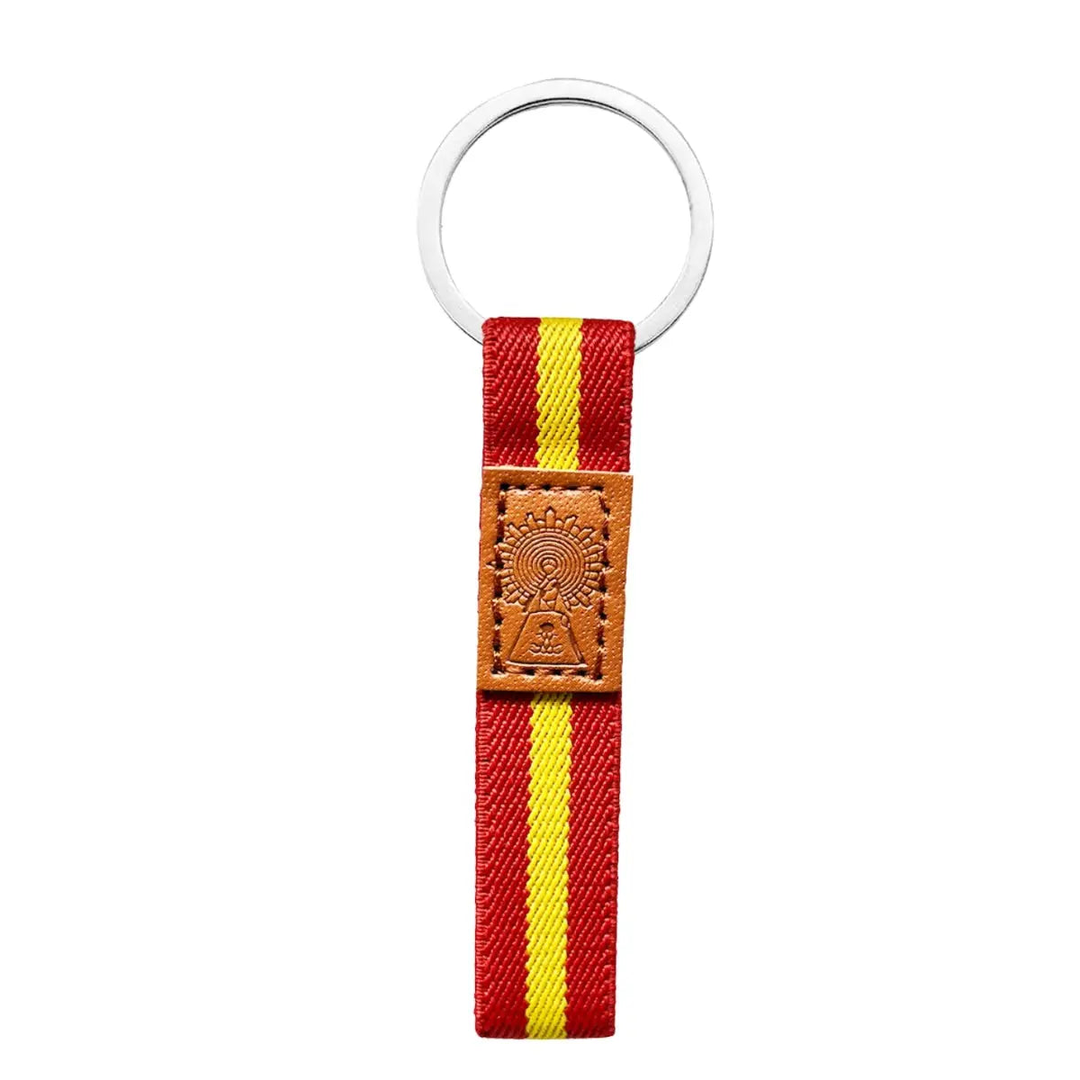 Llavero de cinta textil con el diseño completo de la bandera de España y parche bordado de la Virgen del Pilar. Incluye anilla y mosquetón metálico.