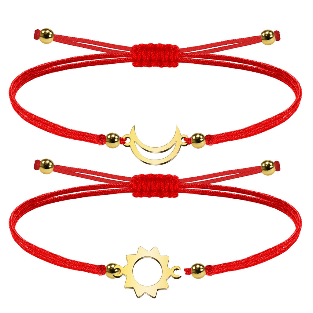 Pulsera de Hilo con Luna y Sol en Acero Inoxidable en acabado dorado – vista principal del diseño hilo con luna y sol