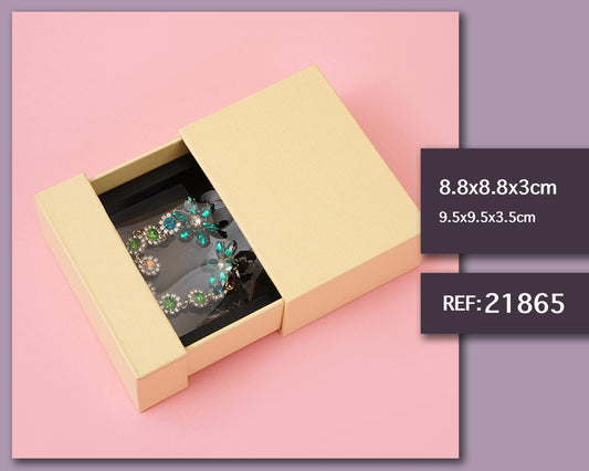 Caixa de presente 8,8x8,8x3cm