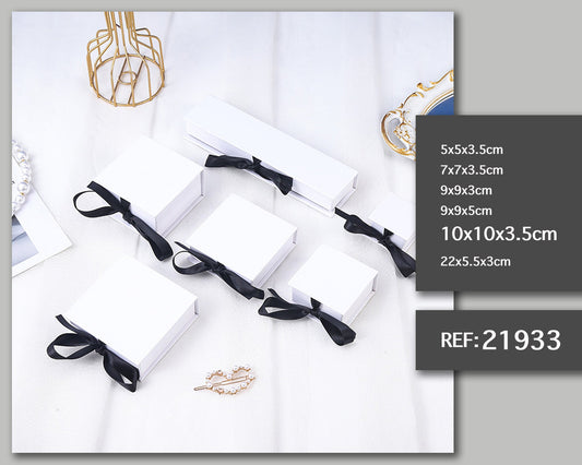 Caixa de presente 10x10x3,5cm