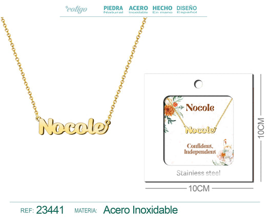 Collar Nombre Ingles Nocole Acero con Sobre