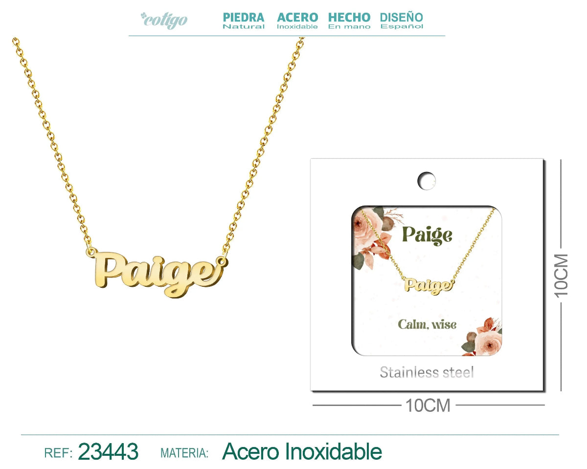 Collar dorado con nombre Paige escrito en cursiva diseño moderno de estilo anglosajón y acabado brillante en acero inoxidable