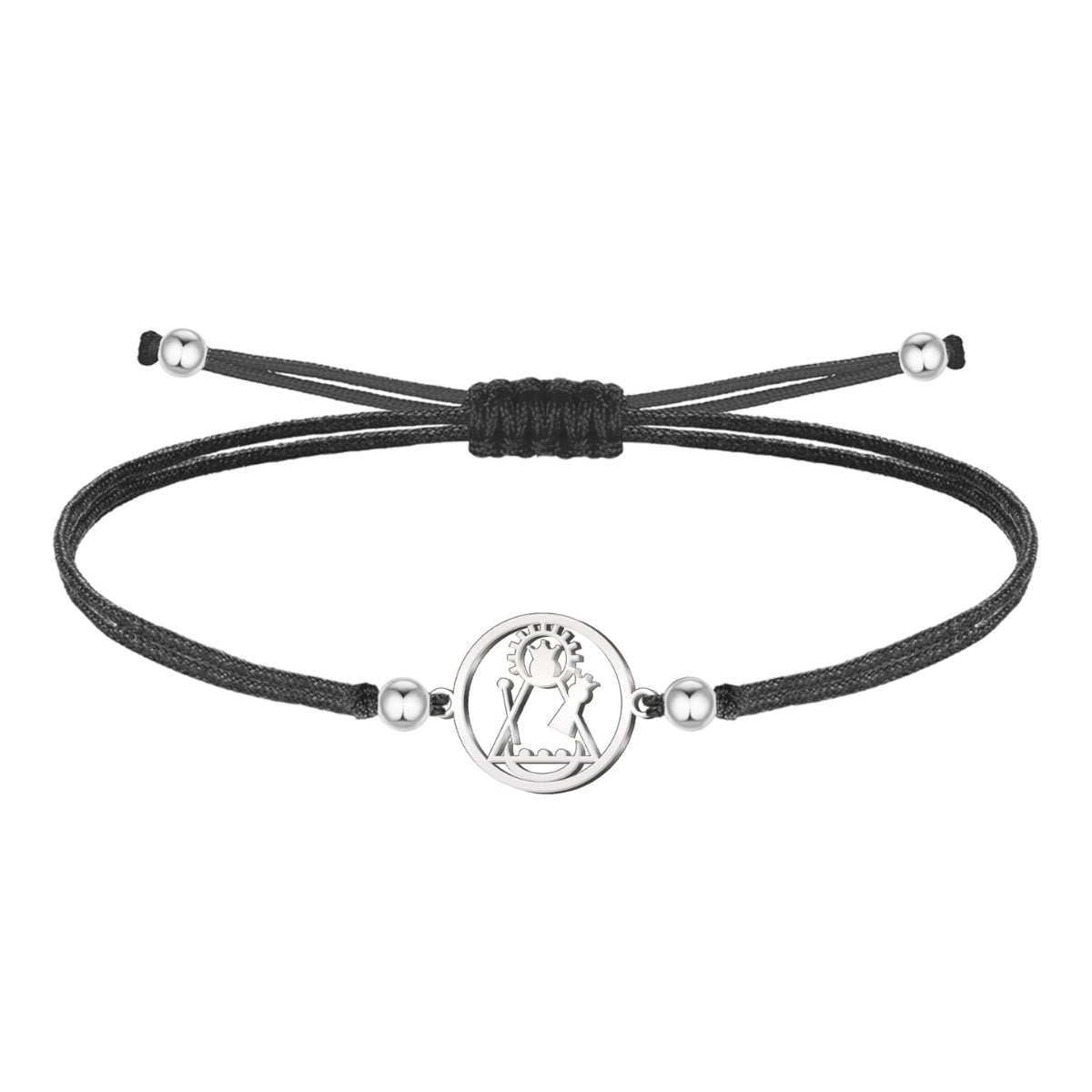 Pulsera de hilo encerado negro ajustable con pieza central circular de acero inoxidable plateado, presentando la silueta calada de la Virgen de Candelaria.
