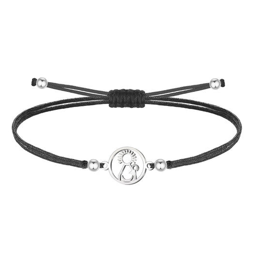 Pulsera de hilo encerado negro ajustable con conector central de la silueta de la Virgen del Pino en acero inoxidable plateado