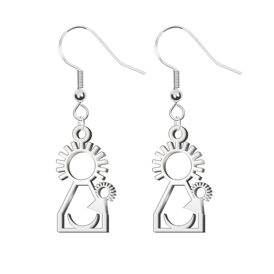 Pendientes largos de gancho con silueta calada de la Virgen del Pino en acero inoxidable plateado