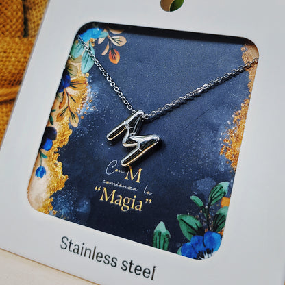 Collar Letra Inicial M Estilo Globo en Acero Inoxidable