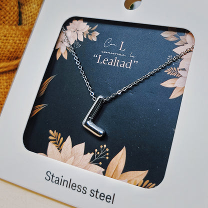 Collar Letra Inicial L Estilo Globo en Acero Inoxidable