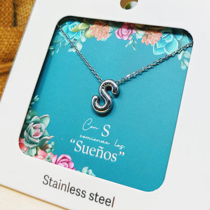 Collar Letra Inicial S Estilo Globo en Acero Inoxidable