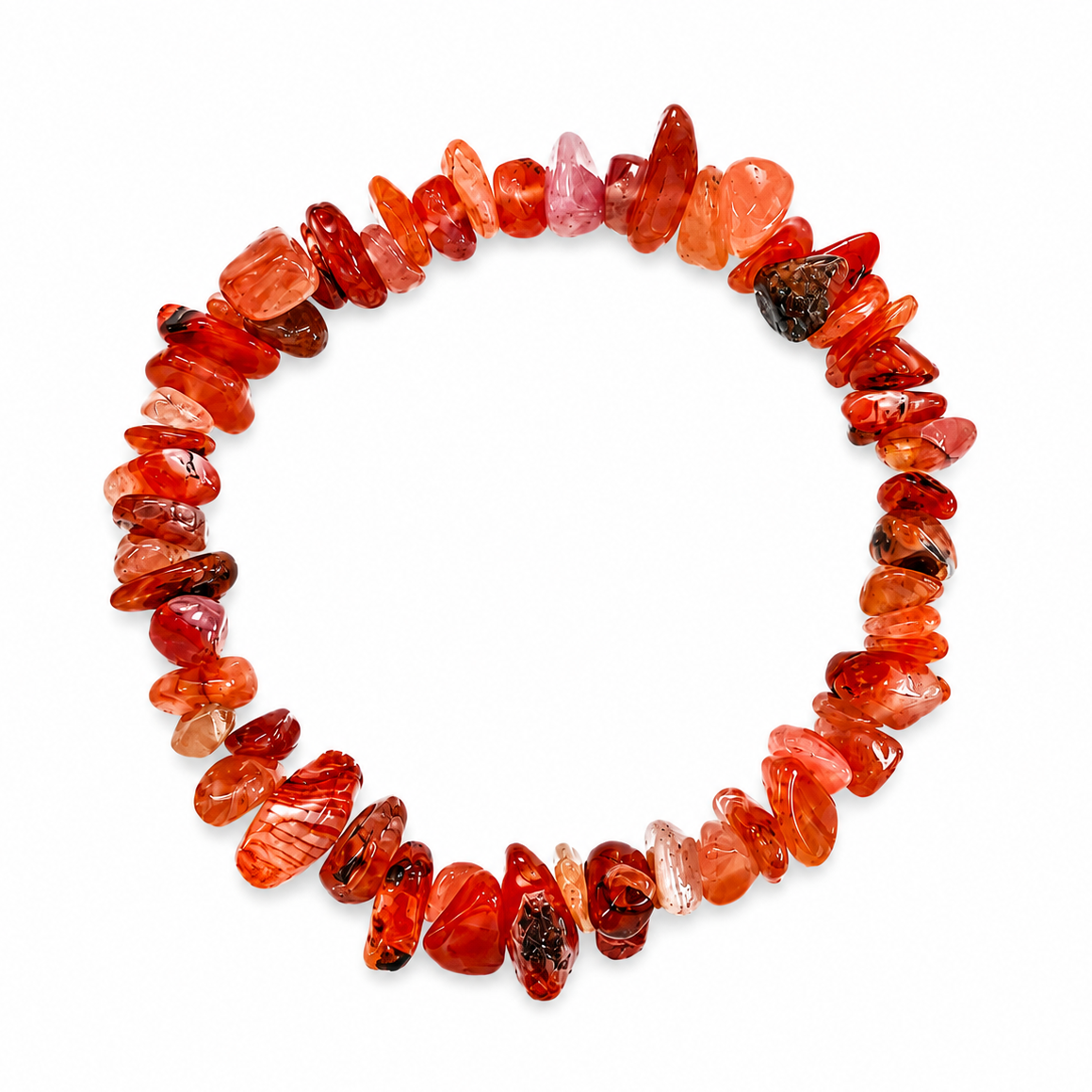 Pulsera chip de piedra natural color Carneola sobre fondo blanco