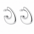 Aros Ola Asimétrica Plateados — par de pendientes sobre fondo blanco