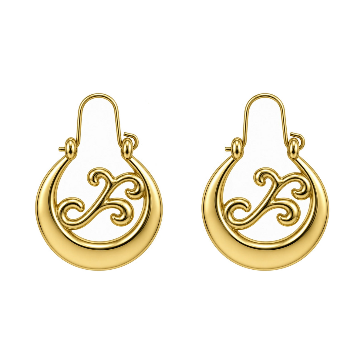 Argollas canarias de borde liso, acabado dorado, 40 mm, sobre fondo blanco