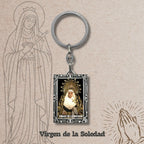 Llavero Virgen de la Soledad con Imagen Coloreado acabado