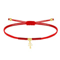 Pulsera de hilo rojo con charm de Cruz de Caravaca en acero dorado, amuleto de protección contra el mal de ojo ajustado con nudos
