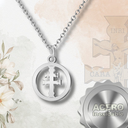 Collar Cruz Caravaca ✝️ | Hecho a mano en acero | Amuleto con tarjeta diseñada | Regalo con intención 💖