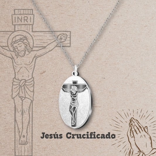 Colgante Acero Jesús Crucificado color Plateado