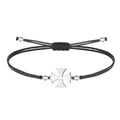 Pulsera de hilo encerado negro con cruz de San Jorge en acero plateado y cierre ajustable.