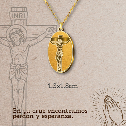 Colgante Acero Jesús Crucificado color Dorado