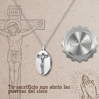 Colgante Acero Jesús Crucificado color Plateado