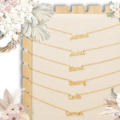 Collar con Nombre en Acero Inoxidable, Color Dorado, Incluye Tarjeta con el Significado de 60 Nombres + Caja de Regalo  y Pulsera 7 Nudos de Regalo