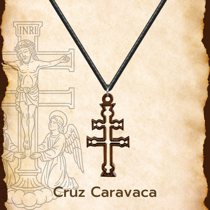 Colgante Cruz Caravaca Madera con accesorio Acero