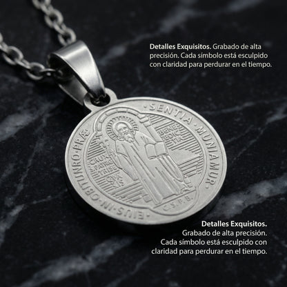 Collar con Medalla de San Benito en Acero
