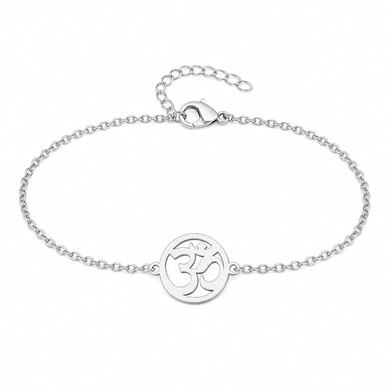 Pulsera Símbolo Om en Acero Inoxidable - Plateado sobre fondo blanco