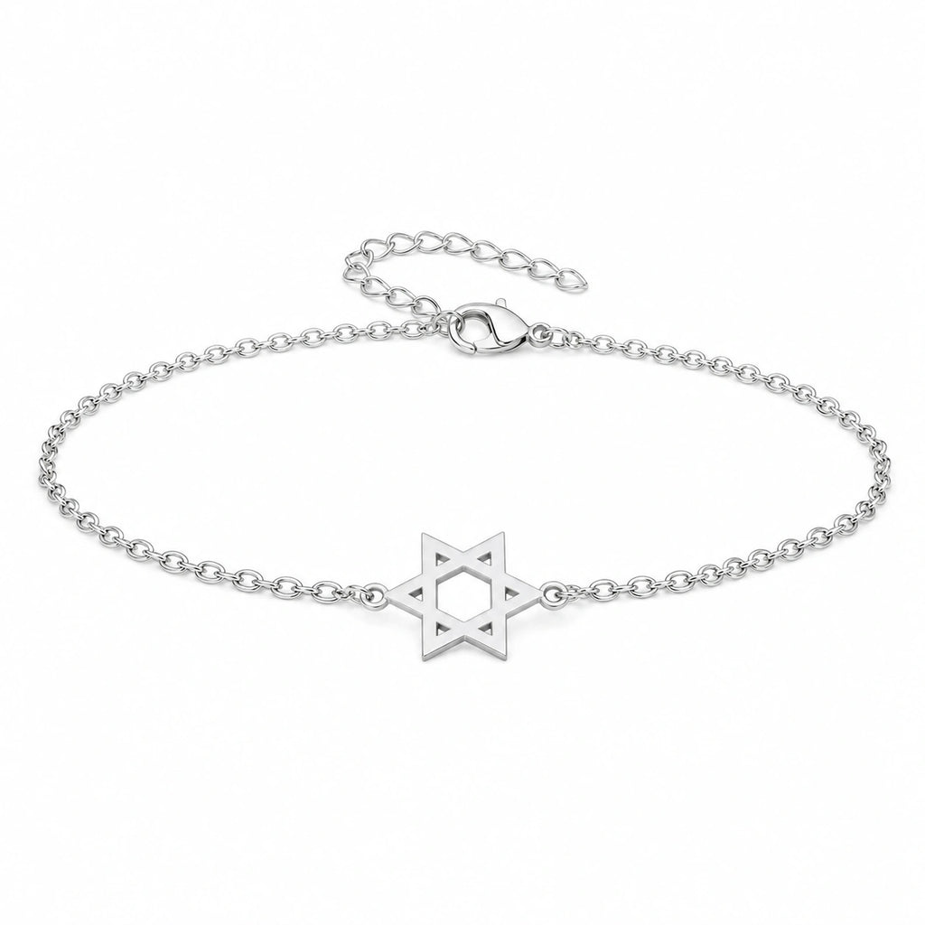 Pulsera Estrella de David en Acero Inoxidable - Plateado sobre fondo blanco