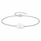 Pulsera Cara Sonriente en Acero Inoxidable - Plateado sobre fondo blanco