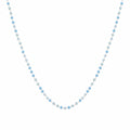 Collar de Cristales Azul Claro y Blanco en Acero Inoxidable - Plateado sobre fondo blanco